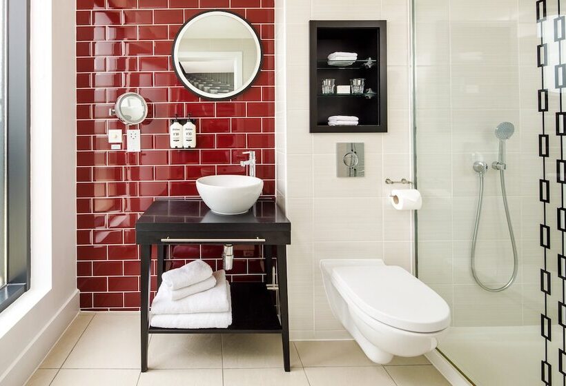 غرفة قياسية سرير مزدوج مطلة على المدينة, Indigo Newcastle, An Ihg