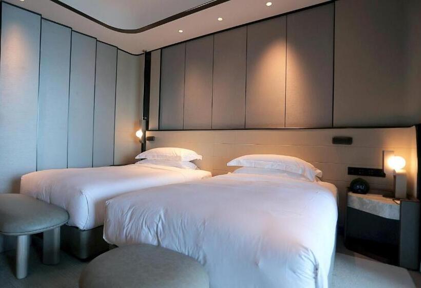 اتاق پریمیوم با بالکن, Intercontinental Shanghai Harbour City, An Ihg