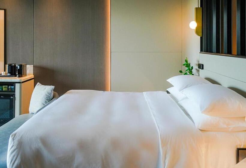 اتاق پریمیوم با بالکن, Intercontinental Shanghai Harbour City, An Ihg