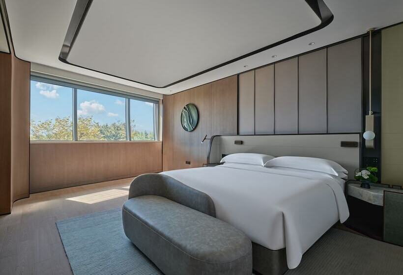 Standart Oda, Intercontinental Shanghai Harbour City, An Ihg