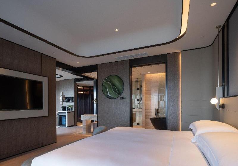 اتاق کلاسیک با تخت دونفره, Intercontinental Shanghai Harbour City, An Ihg