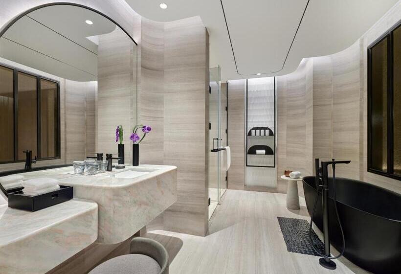اتاق استاندارد با تخت بزرگ, Intercontinental Shanghai Harbour City, An Ihg