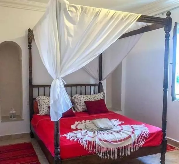اتاق سوپریور خانوادگی, Maison Leila Chambres D Hotes