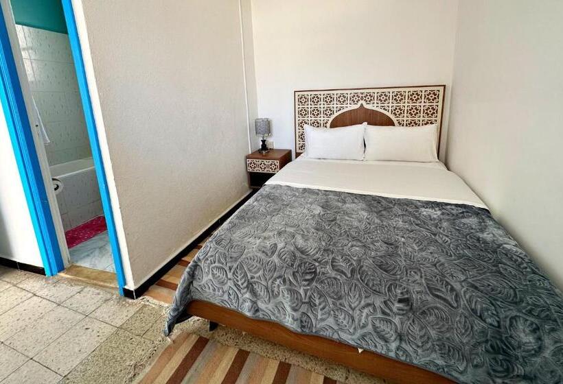 اتاق استاندارد, Paris