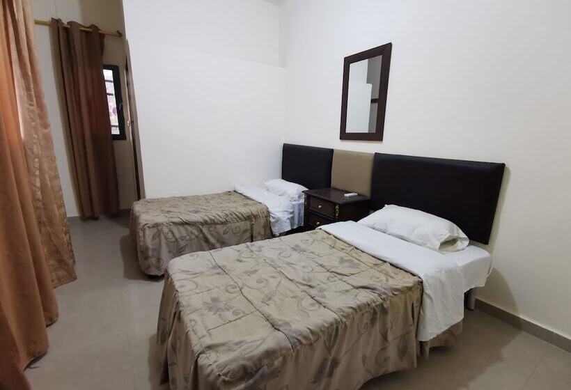 اتاق استاندارد, Petra Gate