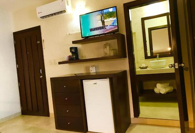 غرفة كلاسيكية مطلّة علي البحر, Playa La Media Luna