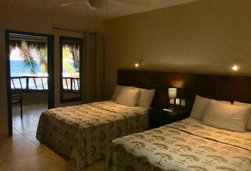 غرفة كلاسيكية مطلّة علي البحر, Playa La Media Luna