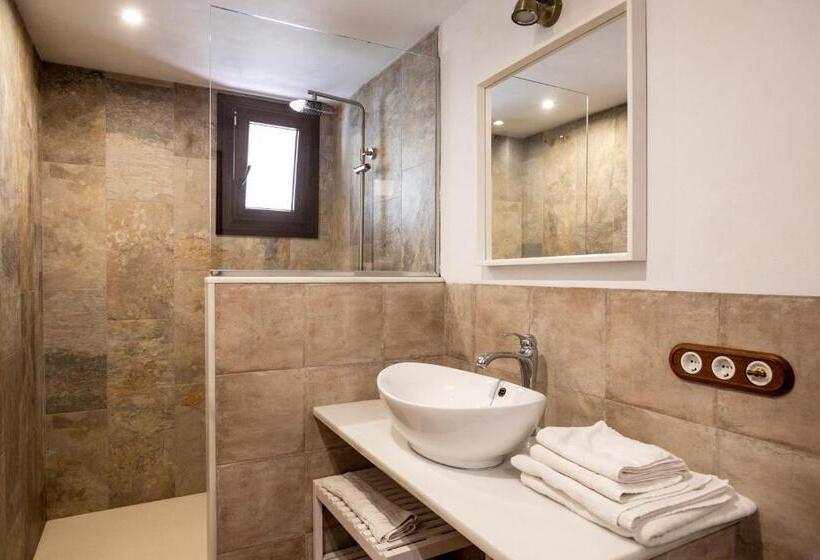 コンフォートトリプルルーム, Paraiso Perdido