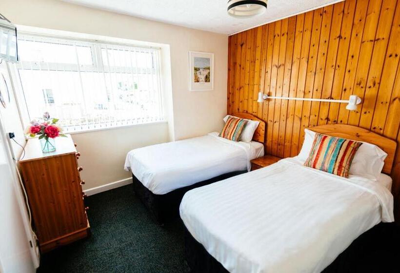 Номер Стандарт, Surfside Stop