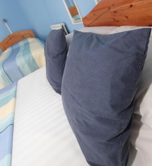 Номер Стандарт Трехместный, Surfside Stop