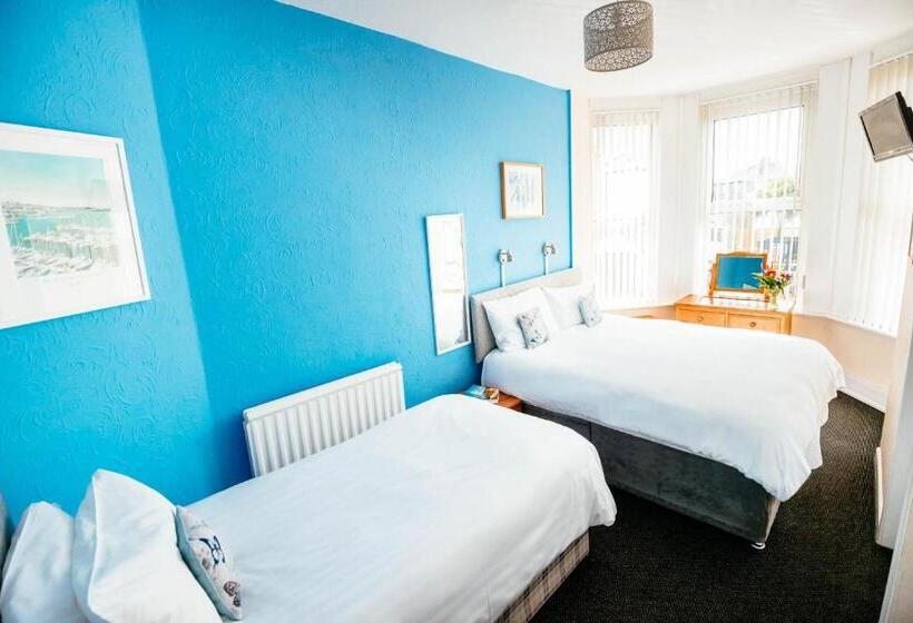 Номер Стандарт Трехместный, Surfside Stop