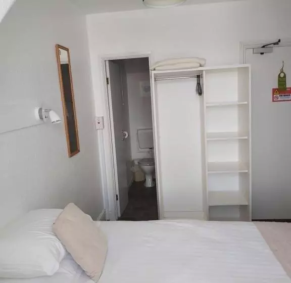 Deluxe Yhden Hengen Huone, Surfside Stop