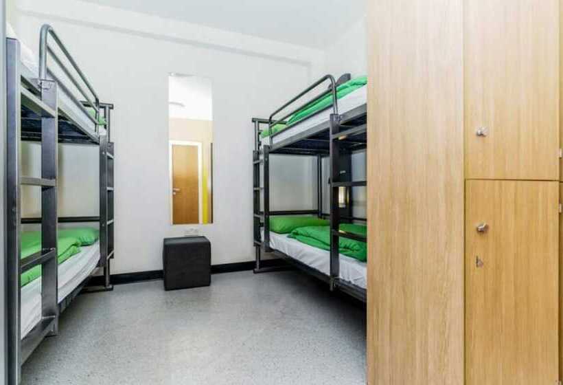 Номер Стандарт, Yha London Central