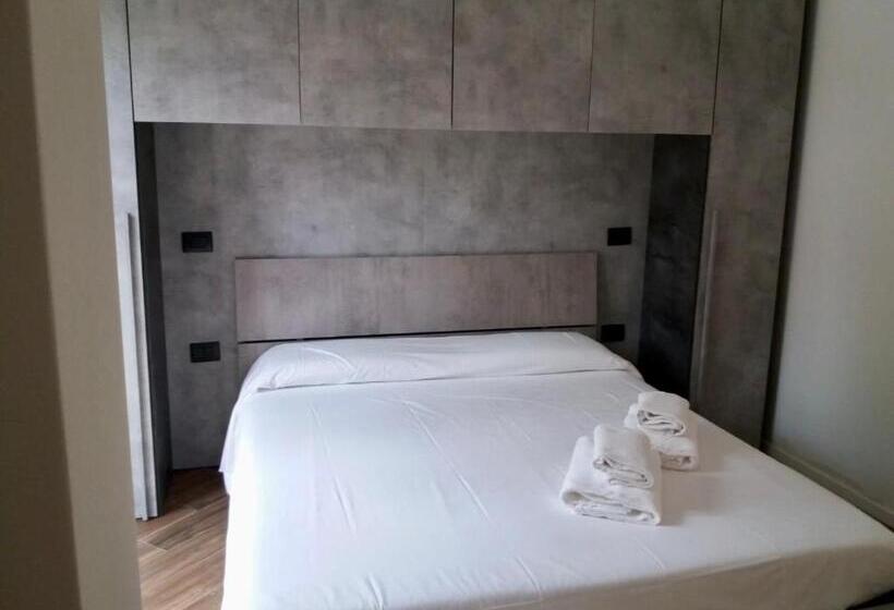 خانه 1 خوابه, Pigneto Square Home