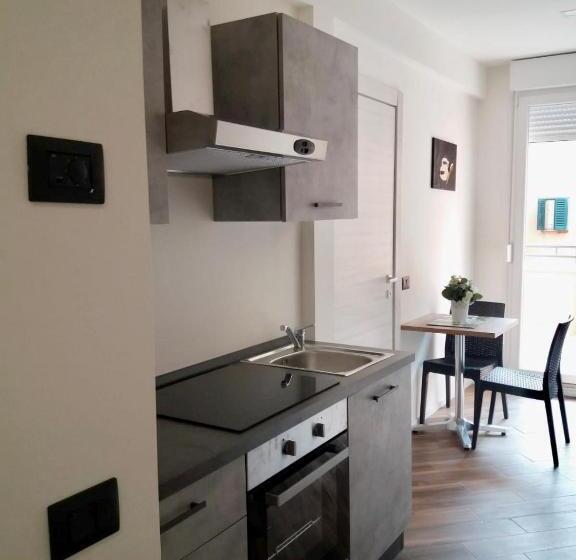 خانه 1 خوابه, Pigneto Square Home