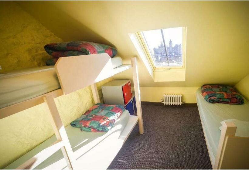 标准三人间, Castle Rock Hostel   Adults Only