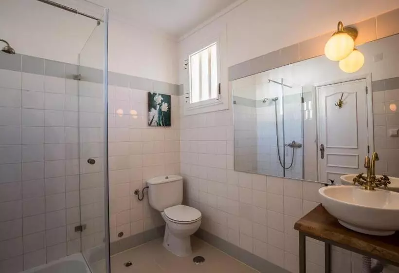 Standard-huone Jaettu Kylpyhuone, Sandhi House Yoga & Wellness