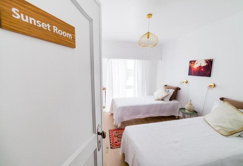 Quarto Estandar Banheiro Compartilhado, Sandhi House  Yoga & Wellness