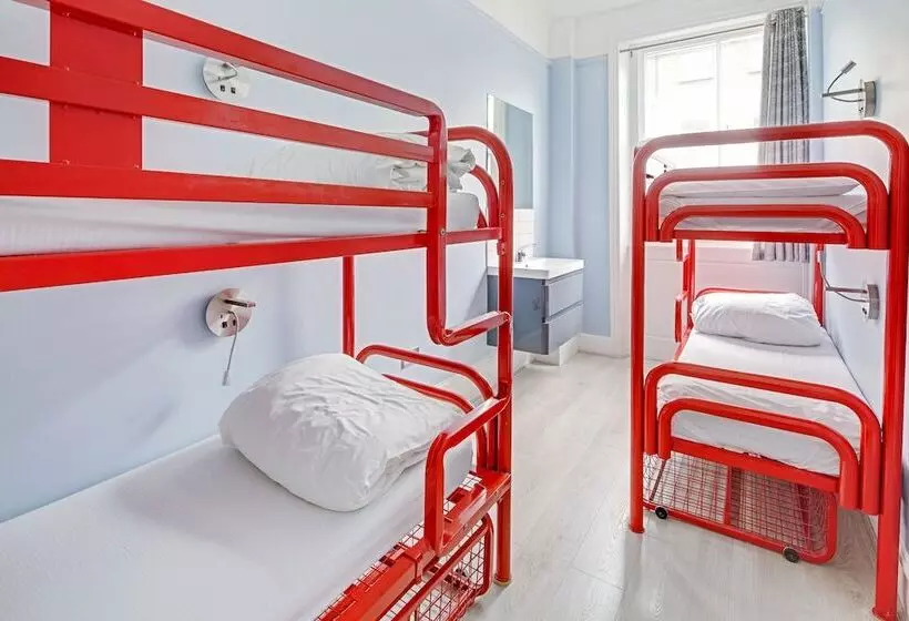 Bed in Shared Room with Shared Bathroom, Astor Kensington Hostel
