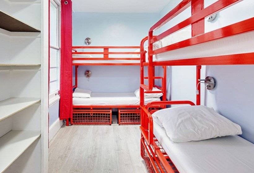 Кровать в Многоместном Номере с Общей Ванной, Astor Kensington Hostel