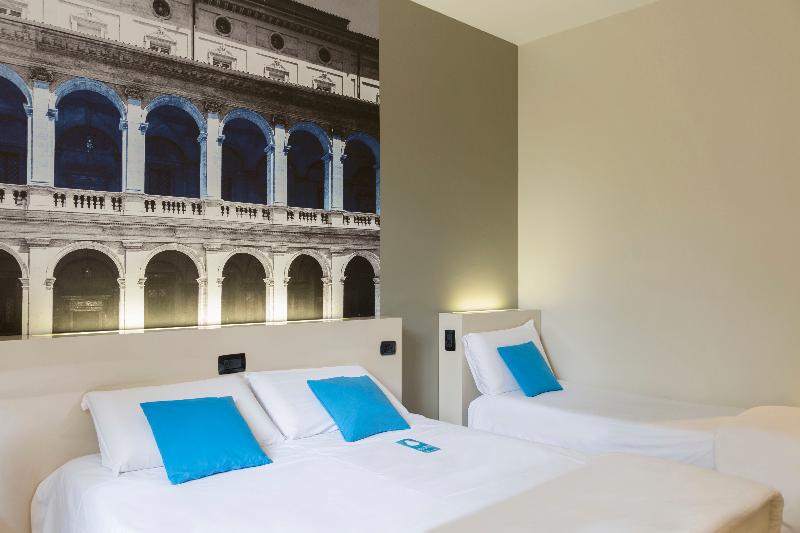 غرفة قياسية ثلاثية, B&b Hotel Roma Trastevere