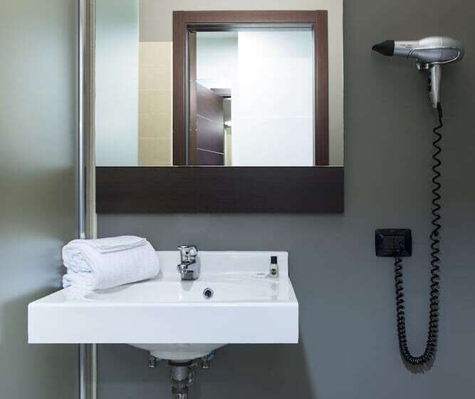 غرفة قياسية فردية, B&b Hotel Roma Trastevere