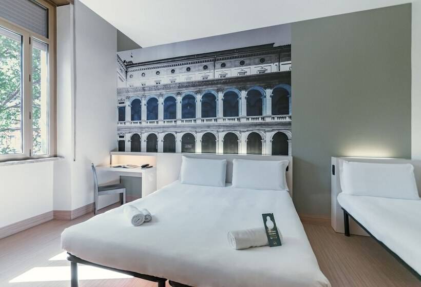 غرفة قياسية ثلاثية, B&b Hotel Roma Trastevere