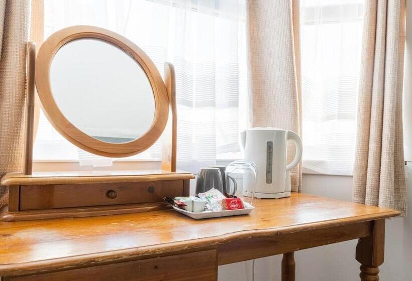 חדר סטנדרט לארבעה, Brooklands