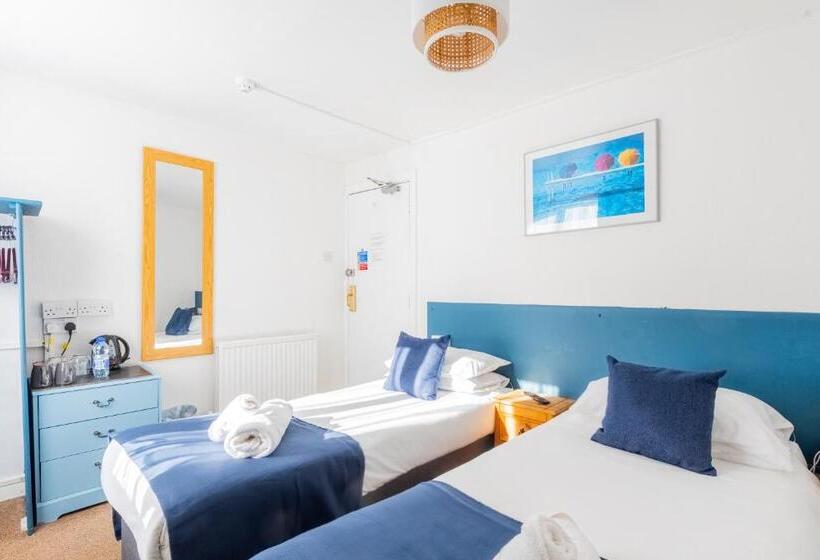 חדר סטנדרט, Brooklands