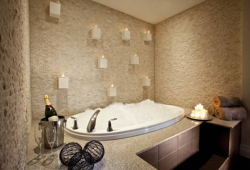 جناح سرير كينج, Eureka Casino Resort