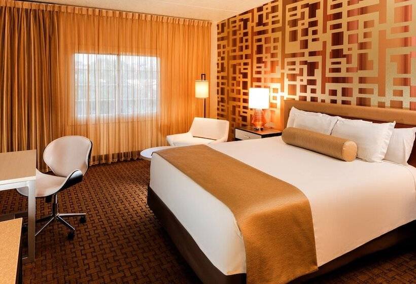 غرفة قياسية سرير كينج, Eureka Casino Resort