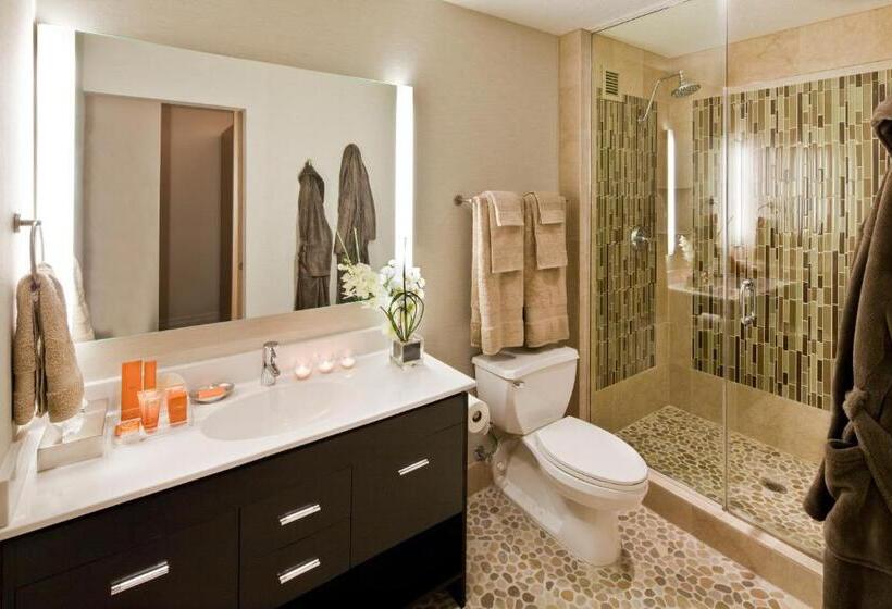 غرفة قياسية سرير كينج, Eureka Casino Resort