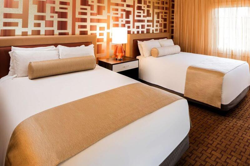 标准间, Eureka Casino Resort