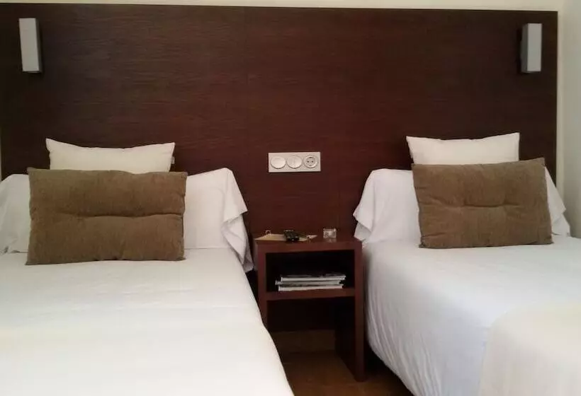 اتاق استاندارد سه نفره, Hacienda Arroyo La Plata