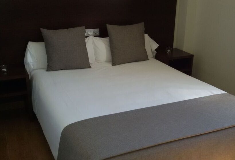 اتاق استاندارد سه نفره, Hacienda Arroyo La Plata