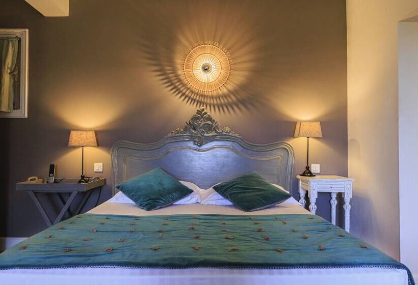 חדר סופריור לארבעה, Hôtel Du Clos
