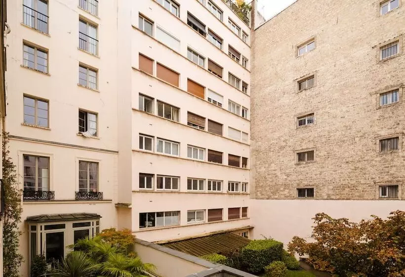スイート, Sonder L Edmond Parc Monceau