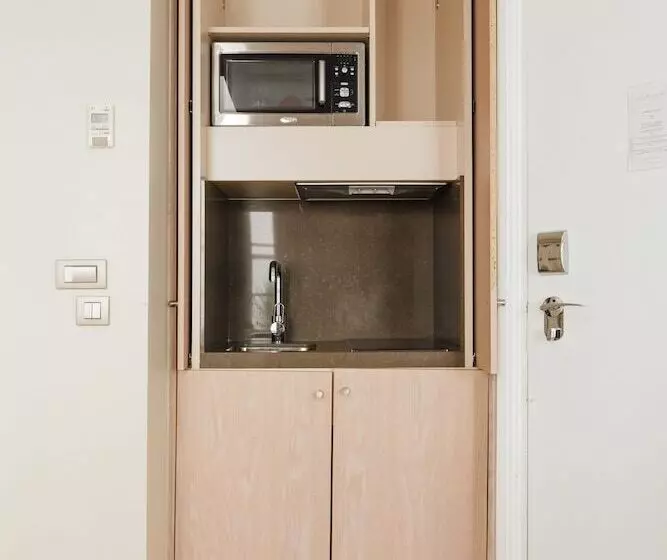 スイート, Sonder L Edmond Parc Monceau