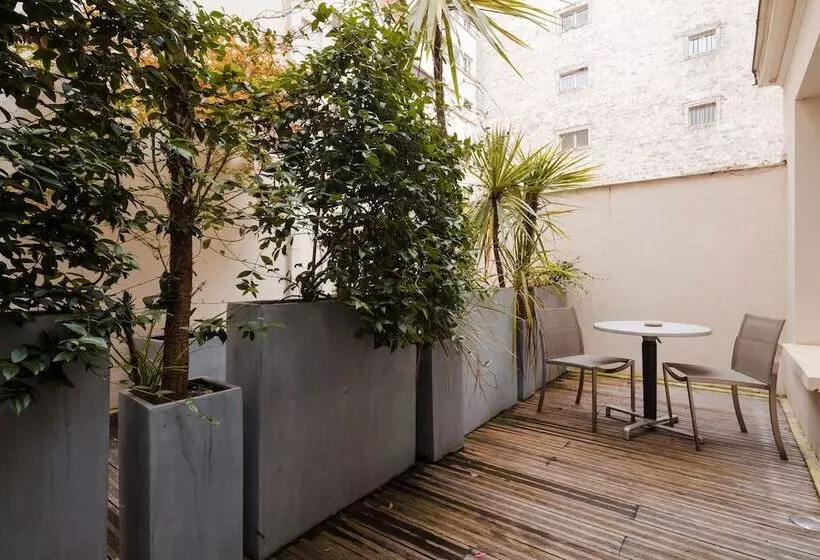テラス付スイート, Sonder L Edmond Parc Monceau