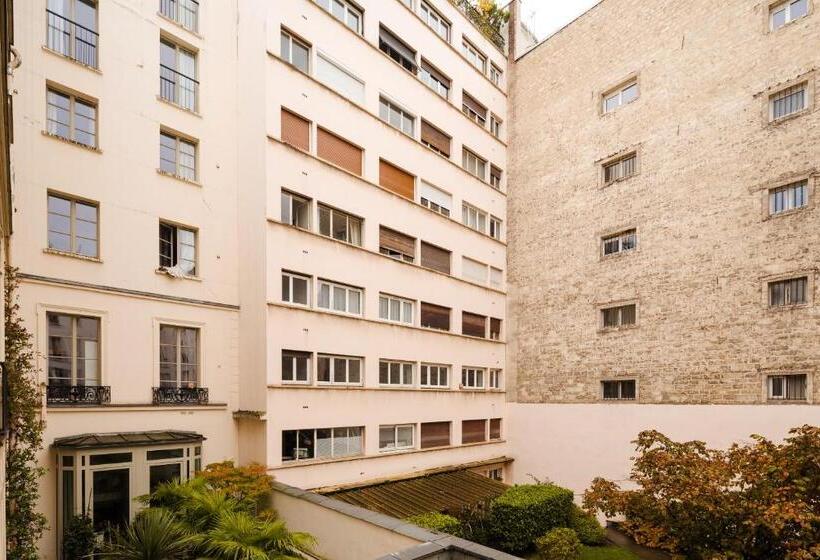 スイート, Sonder L Edmond Parc Monceau