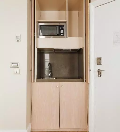 スイート, Sonder L Edmond Parc Monceau