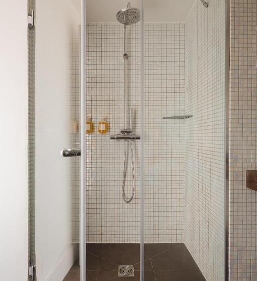 テラス付スイート, Sonder L Edmond Parc Monceau