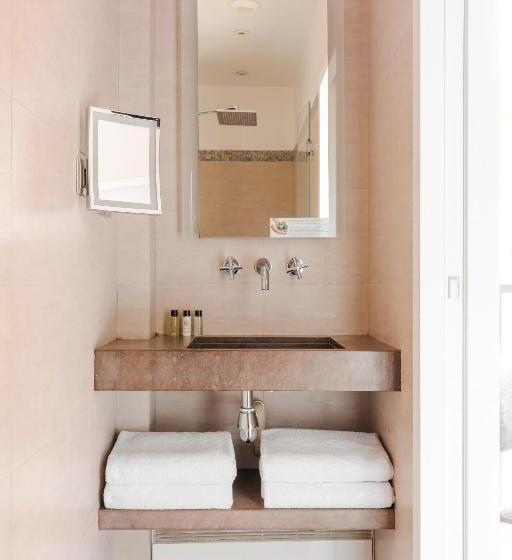 デラックススタジオ, Sonder L Edmond Parc Monceau