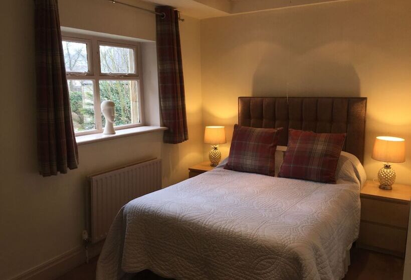 标准间, Rosehill House