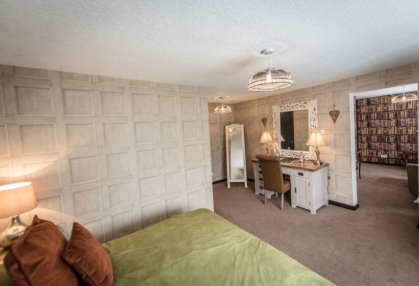 行政房间, Rosehill House