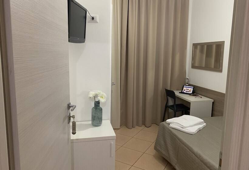 اتاق استاندارد یک نفره, Siro