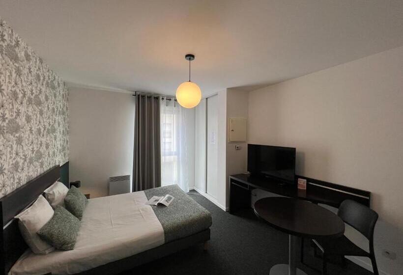 Студия Стандарт Двуспальная Кровать, Nemea Appart Hotel Home Suite Nancy Centre