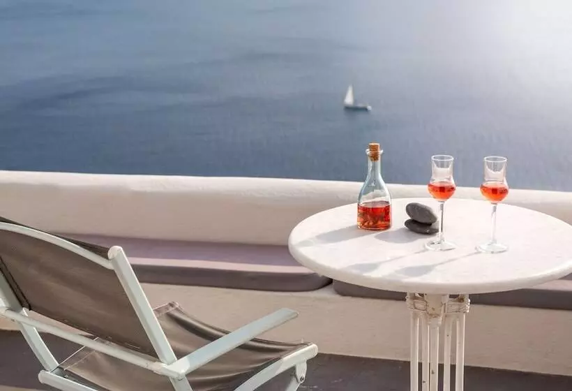 سوئیت خانواده 2 خوابه, Nostos Apartments