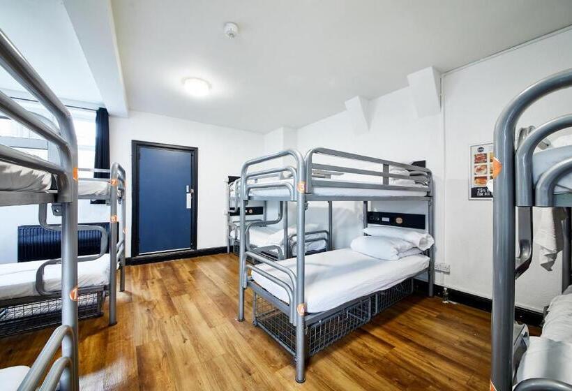 Кровать в Многоместном Номере с Общей Ванной, St Christopher S Inn Camden