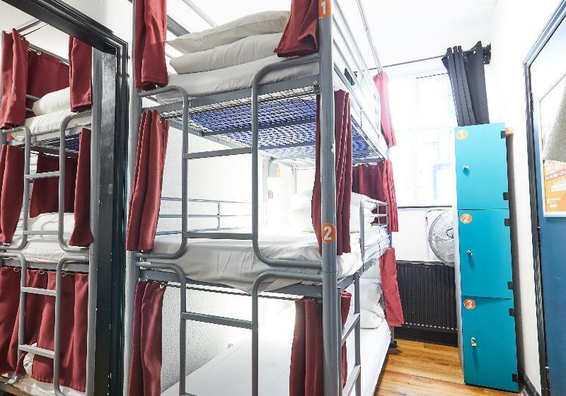 공용 욕실 구비 공동 객실 내의 침대, St Christopher S Inn Camden